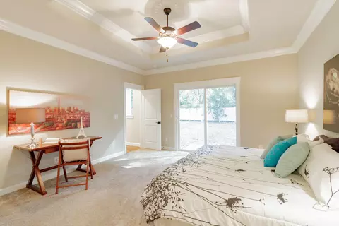 5543 Lexi Ln, Redding, CA 96001 photo 13