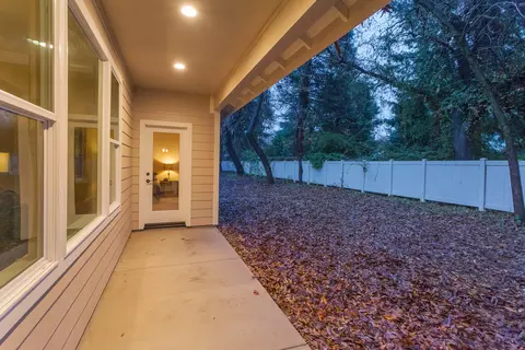 5557 Lexi Ln, Redding, CA 96001 photo 25