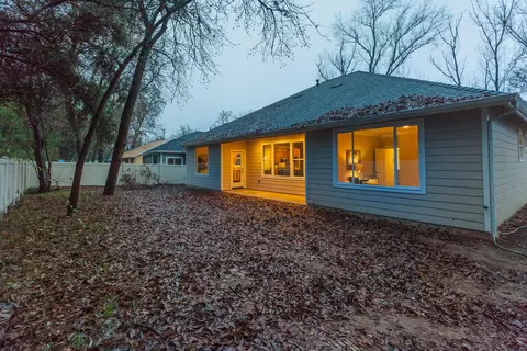 5557 Lexi Ln, Redding, CA 96001 photo 26