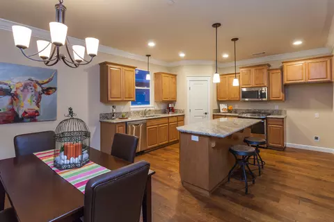 5557 Lexi Ln, Redding, CA 96001 photo 10