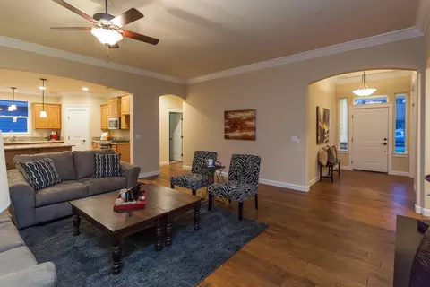 5557 Lexi Ln, Redding, CA 96001 photo 6