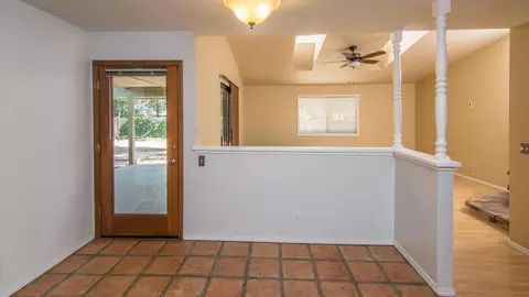 1907 Tiburon Dr, Redding, CA 96003 photo 5
