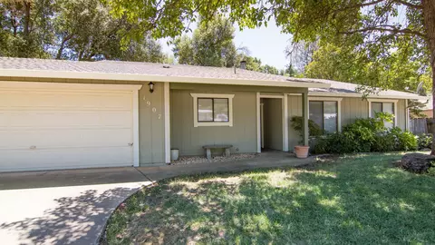1907 Tiburon Dr, Redding, CA 96003 photo 2
