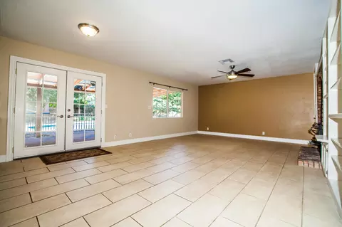 7046 Hermosa Way, Redding, CA 96002 photo 17