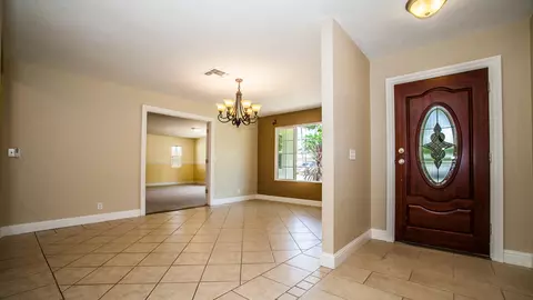 7046 Hermosa Way, Redding, CA 96002 photo 10