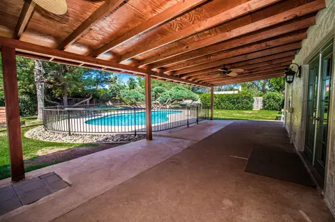 7046 Hermosa Way, Redding, CA 96002 photo 6