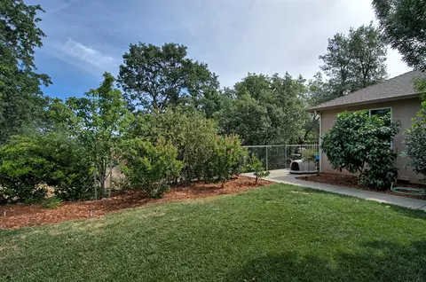 1492 Lakeside Dr, Redding, CA 96001 photo 33