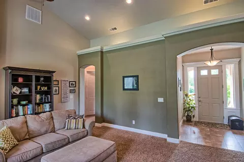 1492 Lakeside Dr, Redding, CA 96001 photo 6