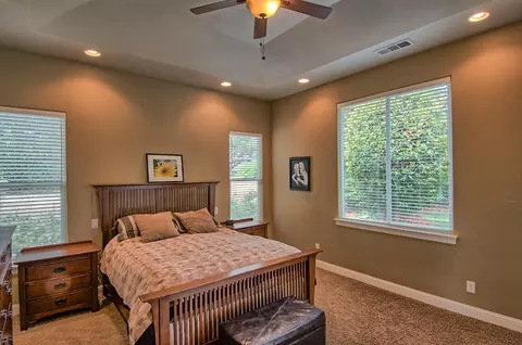 1492 Lakeside Dr, Redding, CA 96001 photo 13