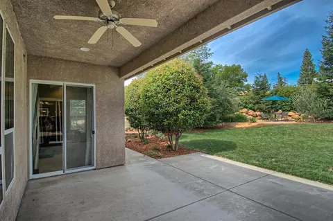 1492 Lakeside Dr, Redding, CA 96001 photo 28