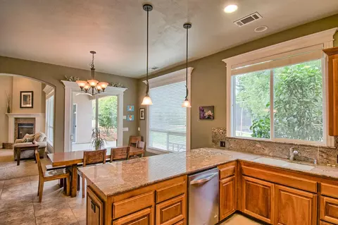 1492 Lakeside Dr, Redding, CA 96001 photo 12