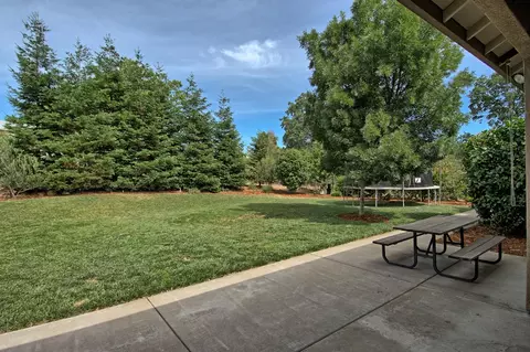 1492 Lakeside Dr, Redding, CA 96001 photo 29