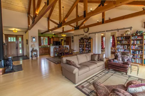20785 Old Alturas Rd, Redding, CA 96003 photo 9
