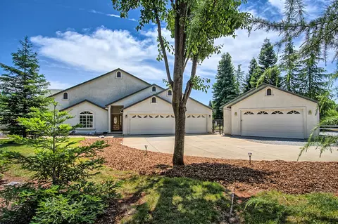 12669 Glide Way, Redding, CA 96003 photo 1
