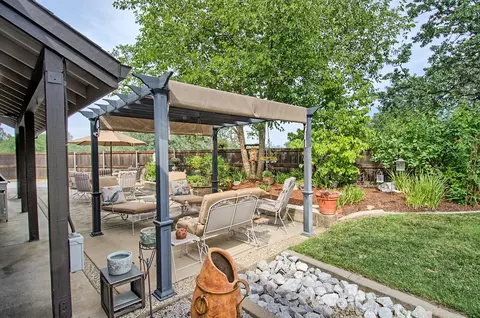 1811 Trailwood Ct, Redding, CA 96003 photo 28