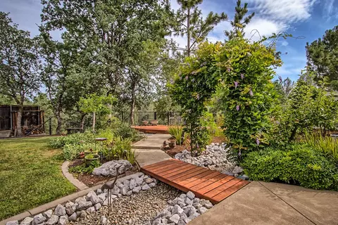 1811 Trailwood Ct, Redding, CA 96003 photo 30