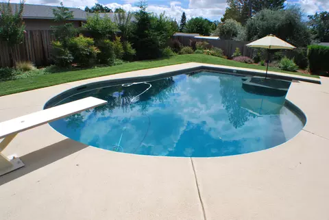 6803 Tucker Ln, Redding, CA 96002 photo 4