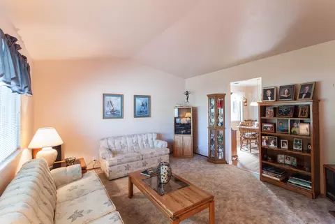 6643 Creekside St, Redding, CA 96001 photo 6