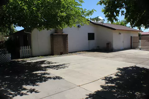 3666 Seneca Ct, Redding, CA 96001 photo 2