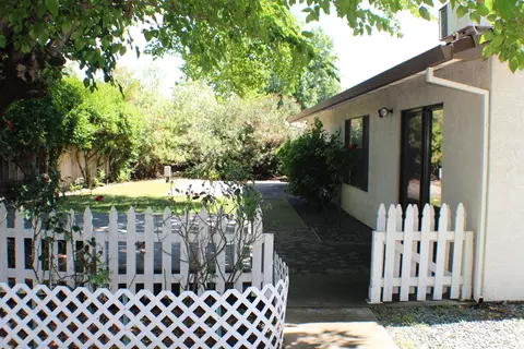 3666 Seneca Ct, Redding, CA 96001 photo 17