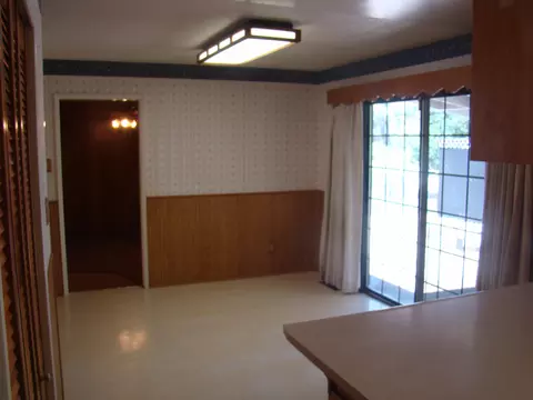 4565 Enchanted Way, Redding, CA 96001 photo 4