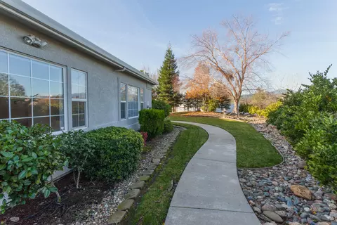 3010 Misty Glen Dr, Redding, CA 96001 photo 32