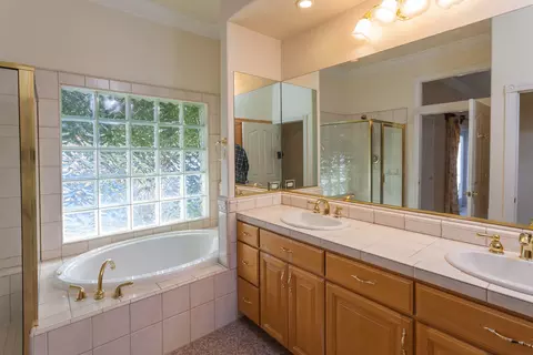 3010 Misty Glen Dr, Redding, CA 96001 photo 21