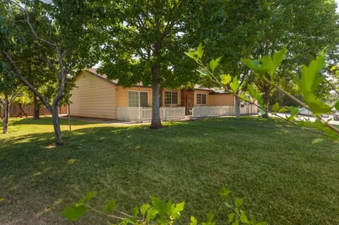 2203 Hawn Ave, Redding, CA 96002 photo 4