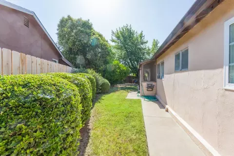 2203 Hawn Ave, Redding, CA 96002 photo 13