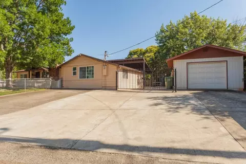 2203 Hawn Ave, Redding, CA 96002 photo 3