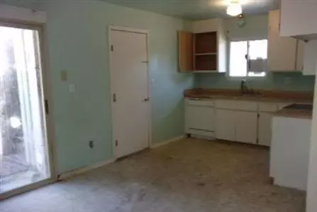 1040 Aloha St, Red Bluff, CA 96080 photo 11