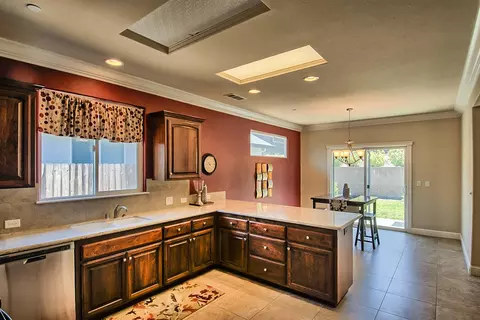 601 Rogue River Way, Redding, CA 96003 photo 13