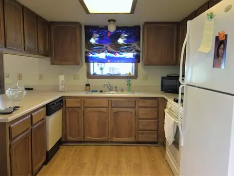 867 Monarch, Redding, CA 96003 photo 11