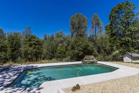 10050 Tilton Mine Rd, Redding, CA 96001 photo 29