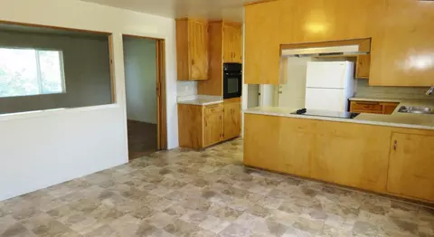 1608 Ridge Dr, Redding, CA 96001 photo 9