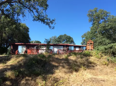7520 Happy Valley Rd, Anderson, CA 96007 photo 4
