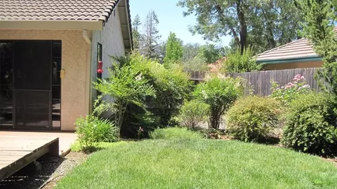 3653 Canterbury Dr, Redding, CA 96002 photo 65