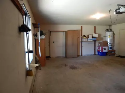 3653 Canterbury Dr, Redding, CA 96002 photo 25