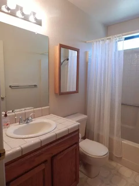 3653 Canterbury Dr, Redding, CA 96002 photo 18