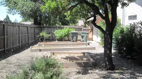 3653 Canterbury Dr, Redding, CA 96002 photo 56
