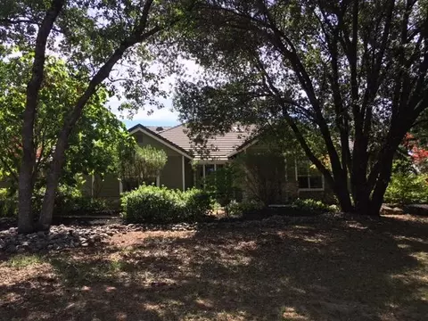 15909 El Camino Robles Rd, Redding, CA 96001 photo 1