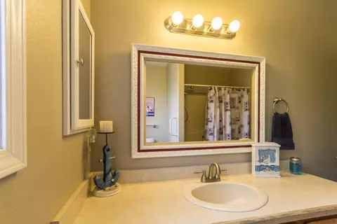 3391 Capricorn Way, Redding, CA 96002 photo 15