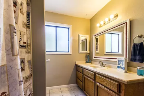 3391 Capricorn Way, Redding, CA 96002 photo 16