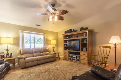 3391 Capricorn Way, Redding, CA 96002 photo 3