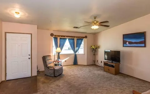 3692 Capricorn Way, Redding, CA 96002 photo 2
