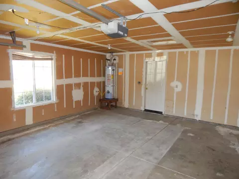 1570 Marigold Way, Redding, CA 96003 photo 32