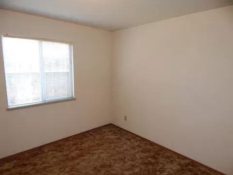 1570 Marigold Way, Redding, CA 96003 photo 27