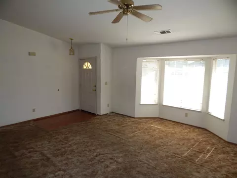 1570 Marigold Way, Redding, CA 96003 photo 5