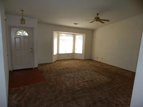 1570 Marigold Way, Redding, CA 96003 photo 13