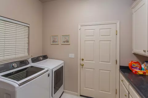 3787 Greenhaven Ln, Redding, CA 96001 photo 12